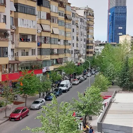 公寓 Tafa 地拉那